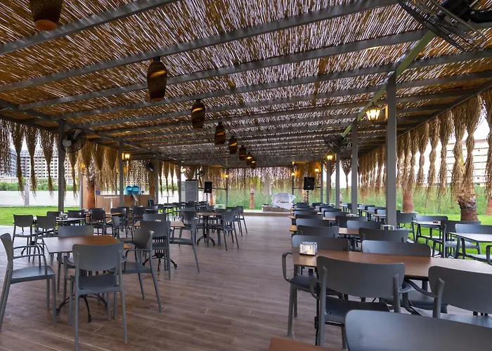 Hotel Jura Lara *