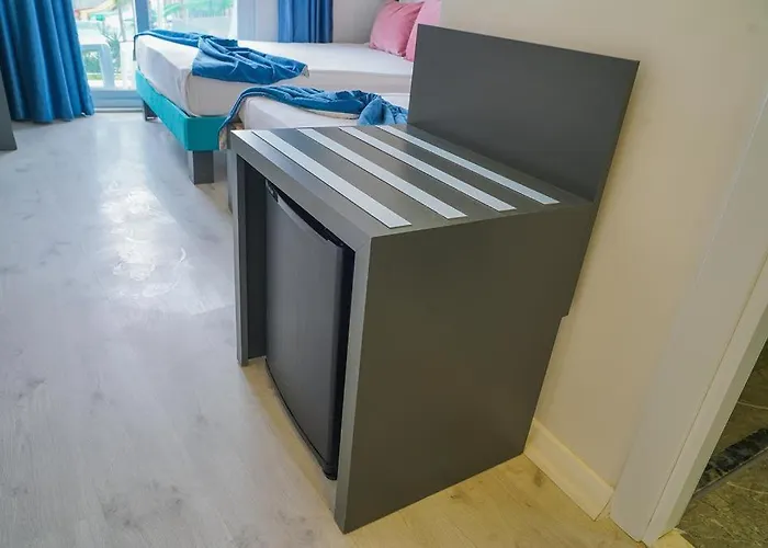 Jura Lara Hotel Kundu